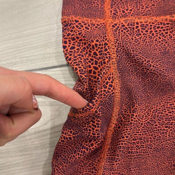 NWT Lululemon Invigorate Tight 25" Size 2 Crackle Glaze Orange Larkspur - Picture 6 of 7